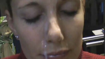 Full Nelson Balls Deep Anal per l'amante di Lollipop Rebecca bionde bellissime nude