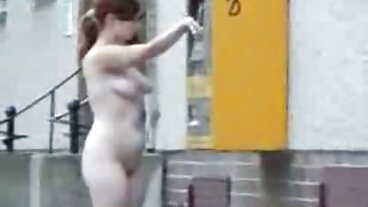 La matrigna succhia e infastidisce il figliastro per soldi nude bellissime