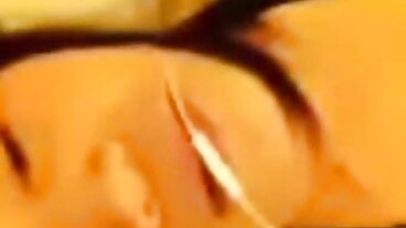 Deepthroatin', Dicklickin', femmine belle nude Double Penetration' - The Trinity