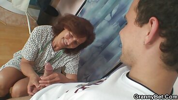 Suonare donne nude stupende il piano è bello, ma Michele vuole Dick Now!