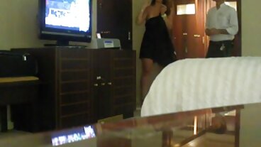 La piccola adolescente Alicia Williams nasconde donne più belle al mondo nude Buttplug davanti a Cock