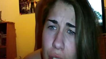 REALITY KINGS PillowHumpers Tease Roomie ragazza nuda bellissima - Skylar Vox