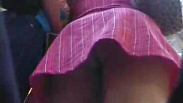 Ragazza con enormi tette naturali scopata bella ragazza nude all'aperto