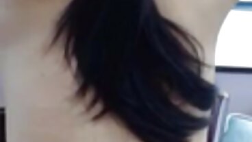 Calda camera da letto a tre con due donne belle nude gratis sorellastre arrapate